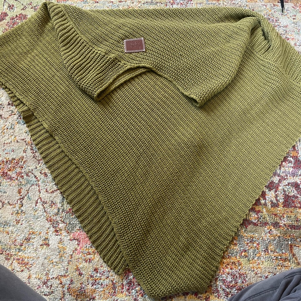 Love Your Melon Olive Green Knit Poncho - Picture 2 of 4